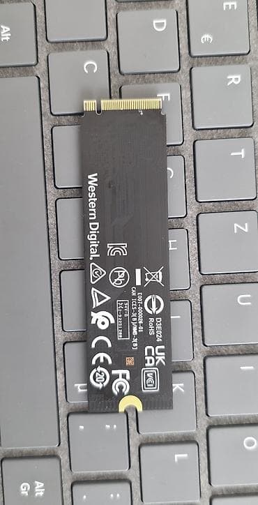 Ana platalar: Daxili SSD disk Western Digital (WD), 2 TB, M.2, İşlənmiş — 2