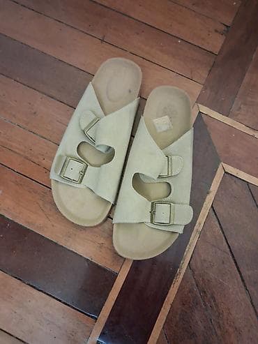 Səndəl və şəp-şüplər: İki tokalı unisex terlik/sandal - Rəng: açıq bej - Üst material — 1