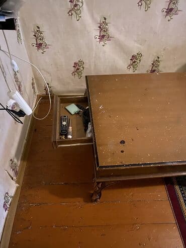 умывальник satilir: Б/у, Прямой ТВ стенд, Без полок, Деревянный, Беларусь — 2