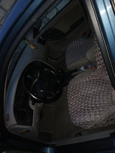 hyundai magazasi: Hyundai Elantra: 2 l | 2003 il Sedan — 6