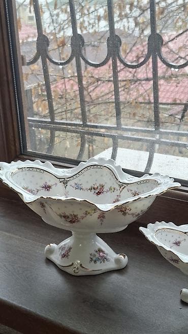 porselen: Vaza dəsti, Farfor — 1