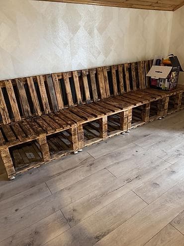 женский столик: Угловой диван — 1