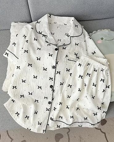 Gecəliklər: Qadın pijama dəsti – qısaqol köynək və şort - Naxışlar: 2 variant – — 2