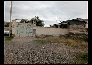 Həyətyanı sahəli bir məhle evi satilir, ev Gencede Atabeylerde 8 sotda