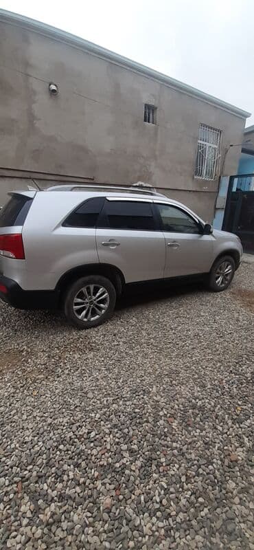 sürücü elanları: Öz avtomabilimlə rayonlara catdırılma edirəm ofis və tekistil və sair — 2