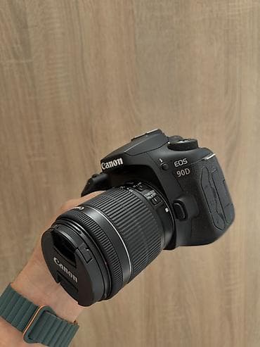 afm: Canon EOS 90D DSLR fotoaparat + Canon EF‑S 18‑55mm IS STM obyektiv - — 1