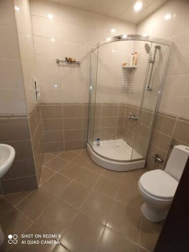 aylıq kirayə ev: Nərimanov metrosuna yaxin yerləşən ümumi sahəsi 80 kv,m olan,2 otaqlı — 3