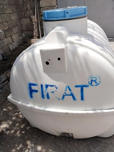 Bak, Plastik, 1500 l l, İşlənmiş, Ünvandan götürmə