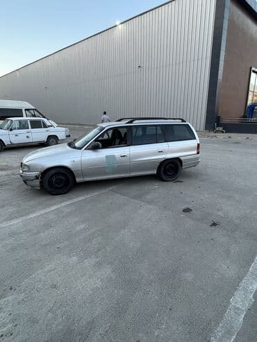 qosqu satilir: Opel Astra: 1.6 l | 1997 il 356254 km — 19