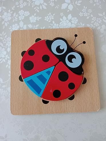 Taxta uşaq tapmacaları dəsti - Material: hamar işlənmiş ağac, parlaq