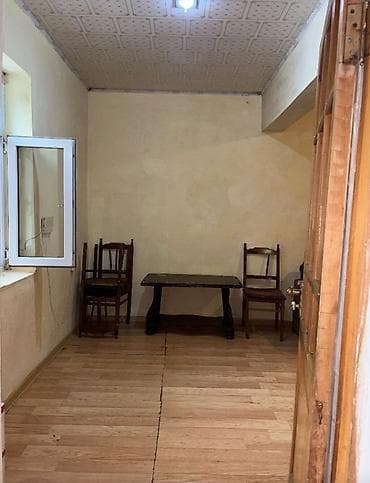 sekide satilan evler: Kirayə üçün geniş, mebel ilə təchiz olunmuş mənzil otaqları — 4