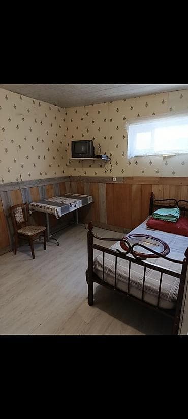 1 otaqli kiraye: 30 kv. m, 1 otaqlı, Qaz, İşıq, Su — 3