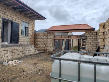 mingecevirde 3 otaqli evler: Satılır: həyət evinin tikintisi - Daş divarlı, möhkəm bünövrəli həyət — 2