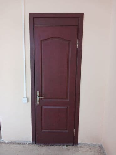 otaq qapıları: 8 ədəd qapi. ünvan bilgəh.1 ədədi 130m. ölçüsü 80x210. Taxta otaq — 3