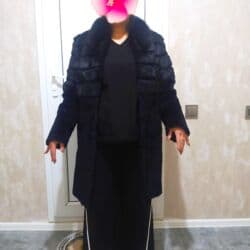 Qara rəngli xəz palto - Model: Dizdən yuxarı uzunluqda, klassik düz