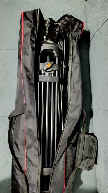 300 manat depazitle masinlar: Ştativ və təkər. Təzə kimidir hər ikisi 2,3dəfə istifadə olunub. İkisi — 5