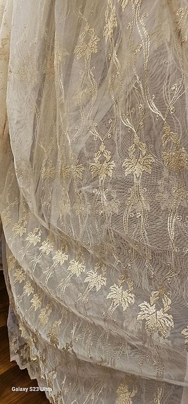 Pastel dəstləri: Yeni kimi, metresi 60 manata alinib,10 metreden six yigilma 3 metr 40 — 2