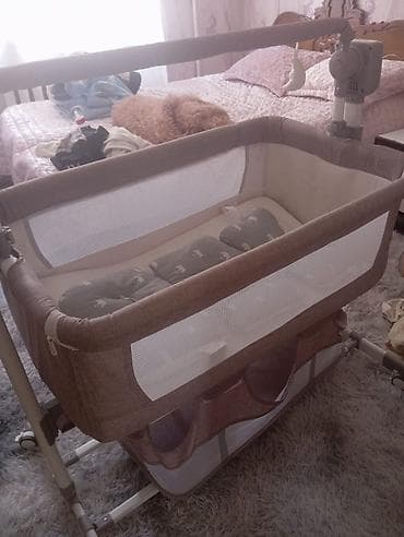 bed: Oğlan və qız üçün, İşlənmiş, Dördbucaq, Beşik, Dəst ilə, Matras ilə, Yellənmə mexanizmsiz — 5