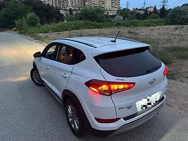 Hyundai Tucson: 1.6 l | 2017 il Ofrouder/SUV — 6