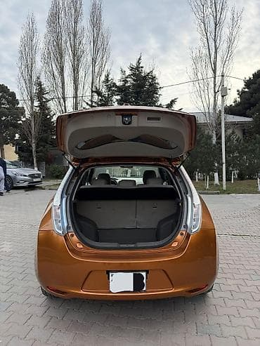 avtomobil qizdirici: Nissan Leaf – tam elektrikli hetçbek Salam Avtomobil satlir — 4