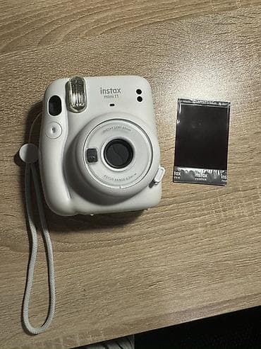 mini led: ENDİRİM OLACAG!!! Cix az istifade olunub Fujifilm Instax Mini 11 — 1