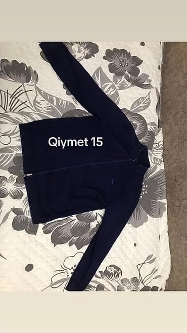 kolej jaket: 15 manata jaket. Barterde var — 1
