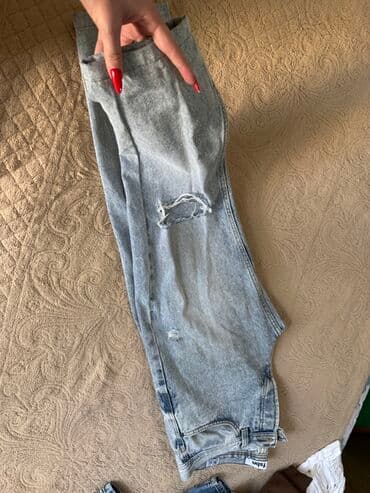 qaqa şalvarı: Boz-açıq yuyulmuş (acid wash) effektli cins şalvar. - Model — 1