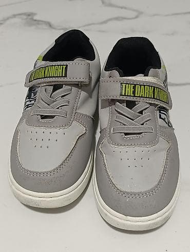 Uşaq geyimi və ayaqqabıları: Rəng - Ağ Krossovkalar, Polo, Ölçü: 29, Oğlan üçün — 1