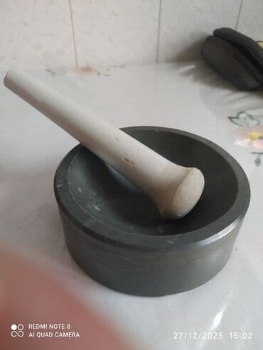 Хозтовары: Daş həvəng və döyənək dəsti - Material: ağır, sıx daş həvəng; ağ — 1