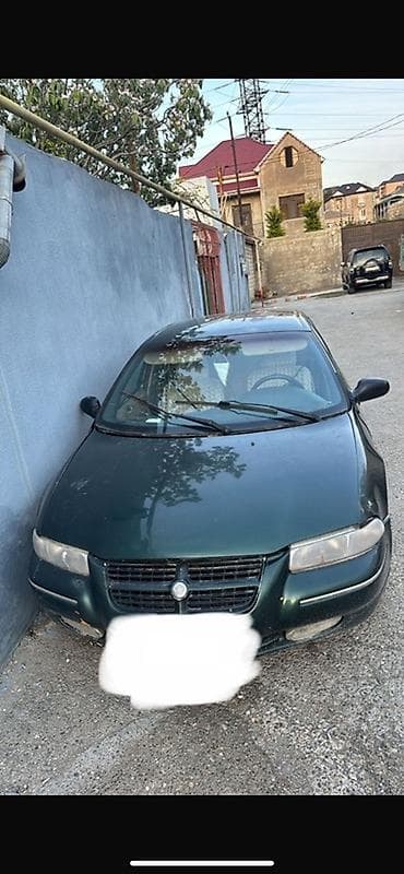 Chrysler Cirrus / Stratus tipli sedan Salam mashinin ustunde ne