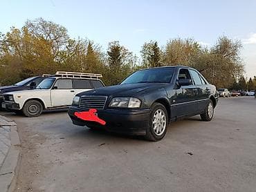 Mercedes-Benz C-Class: 1.8 l | 1997 il Sedan