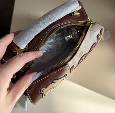 Eynəklər: Əl çantası — 2