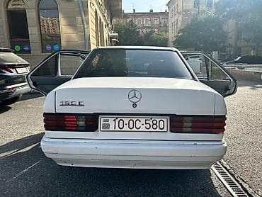 bmw e39 disk teker: Mercedes-Benz 190 (W201): 2 l | 1991 il Sedan — 2