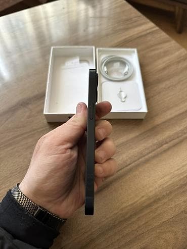 iphone 17 pro max qiyməti: IPhone 13, Qara, Face ID — 2