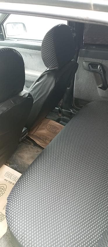 range rover 2018 qiyməti: Lada 110 sedan - Kuzov: 4 qapılı sedan, tünd yaşıl rəng - Mühərrik — 6