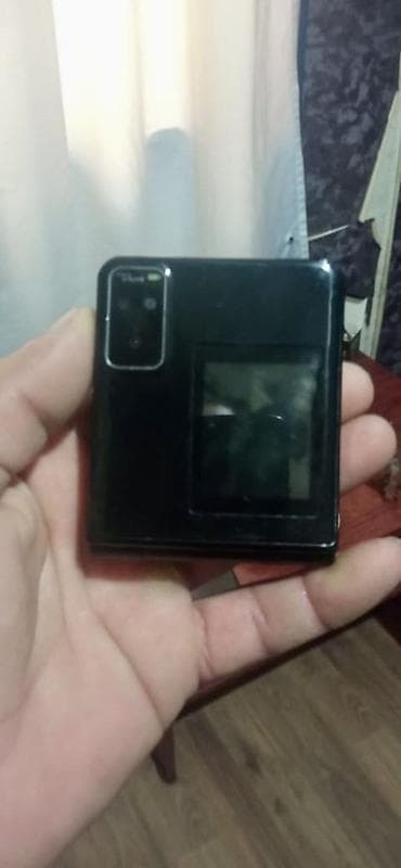 philips xenium 9@9s: Samsung rəng - Qara, Düyməli — 3