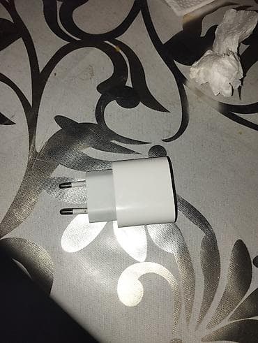 ea fc 25: Adapter Apple, 5 Vt — 3
