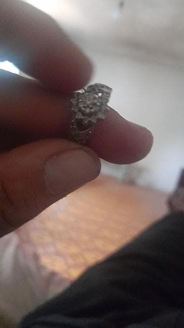 ucuz saatlar instagram: Gümüş rəngli qadın üzüyü - Material: ağ metal (gümüş tonlu) - Dizayn — 1
