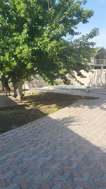 kirayə evlər otaq yoldaşı: 120 kv. m, 4 otaqlı — 6