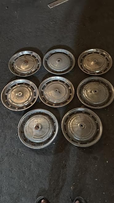 bmw e39 disk teker: Məhsul: Disk kalpak Təsvir: - Material: parlaq alüminium ərintisi - — 2