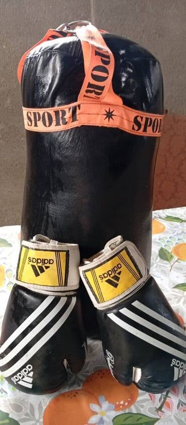 дом с бассейном: Hər biri 10azn — 1