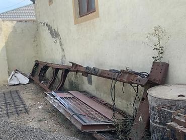 qelem seti: Məhsul: Ağır yük avtomobilinin metal şassisi/raması Təsvir: - — 3