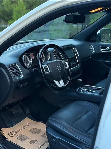 vito disk: Dodge Durango Crew – ağ rəngli 7 nəfərlik SUV Xüsusiyyətlər: - — 10