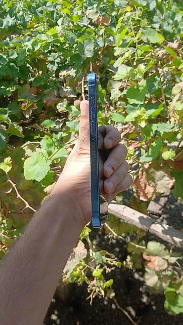 iphone e: IPhone 13 Pro, Mavi, Face ID — 4
