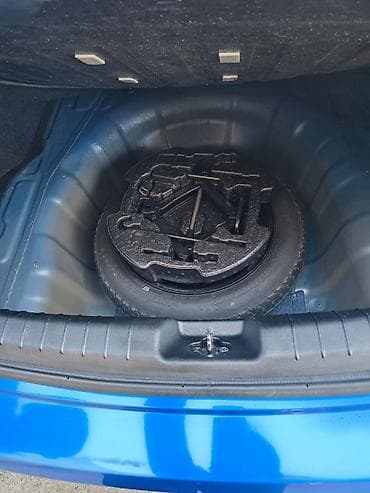 Транспорт: Hyundai Elantra: 2 л | 2017 г. Седан — 10