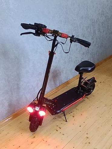 teker type 0: Salam. Toba ST-555 Pro model skuter satılır. Çox az və səliqəli — 4