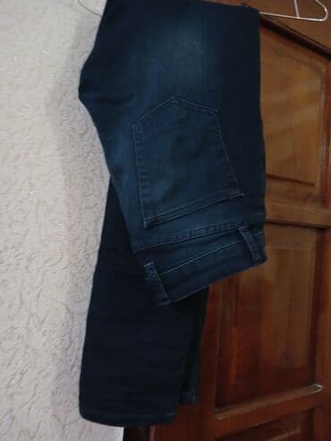 Dəstlər: Baha alınıb türküyədən razmer düz gəlmədi 27 .28 .30. razmerdi 12.14 — 4