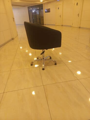 bərbər kreslosu satılır: Yeni, Saş kəsimi kreslosu — 3