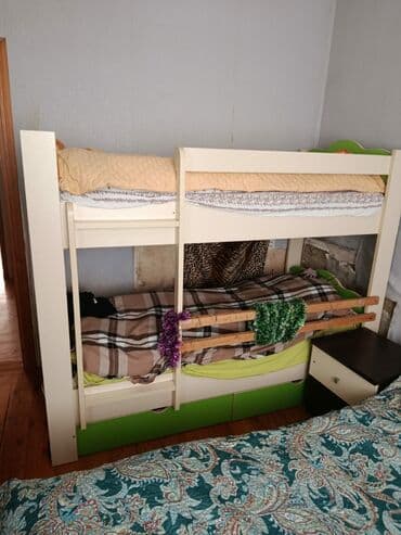 QAZ: Oğlan və qız üçün, İşlənmiş, Çarpayı, Matras ilə — 1