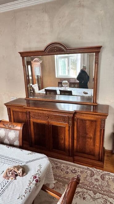 işlenmiş mebeller satilir: İşlənmiş, Komod, Rəf, Servant, Kredit yoxdur, Azərbaycan — 4